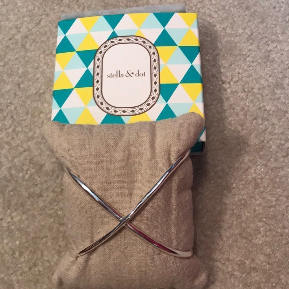 Stella &Dot